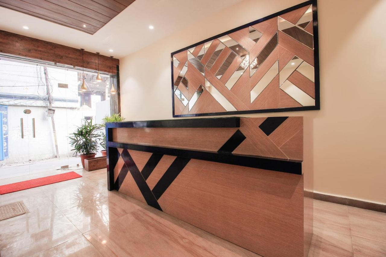 Отель Oyo 66942 Venus Residency Lalaguda Экстерьер фото