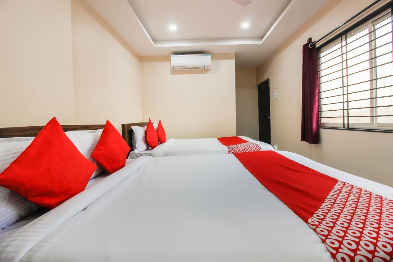 Отель Oyo 66942 Venus Residency Lalaguda Экстерьер фото